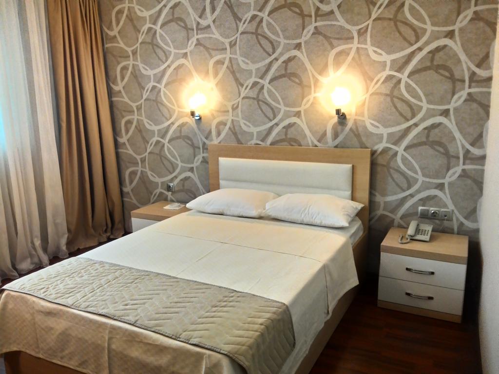 Guney Adana Otel Room photo